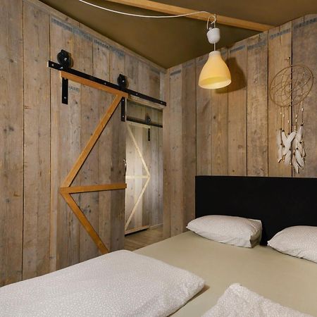 Camping 2000 Januv Dul Ngoại thất bức ảnh