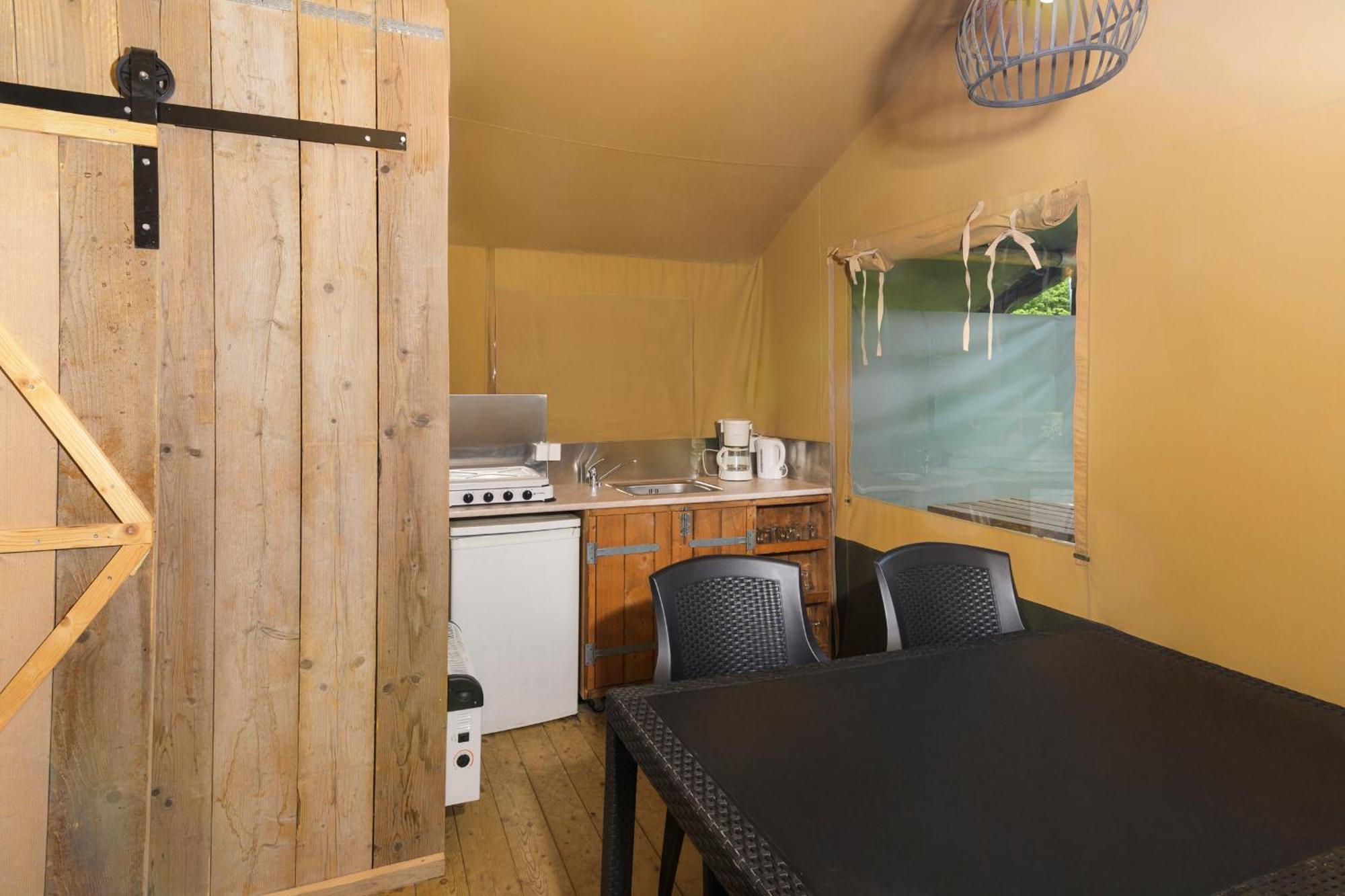 Camping 2000 Januv Dul Ngoại thất bức ảnh