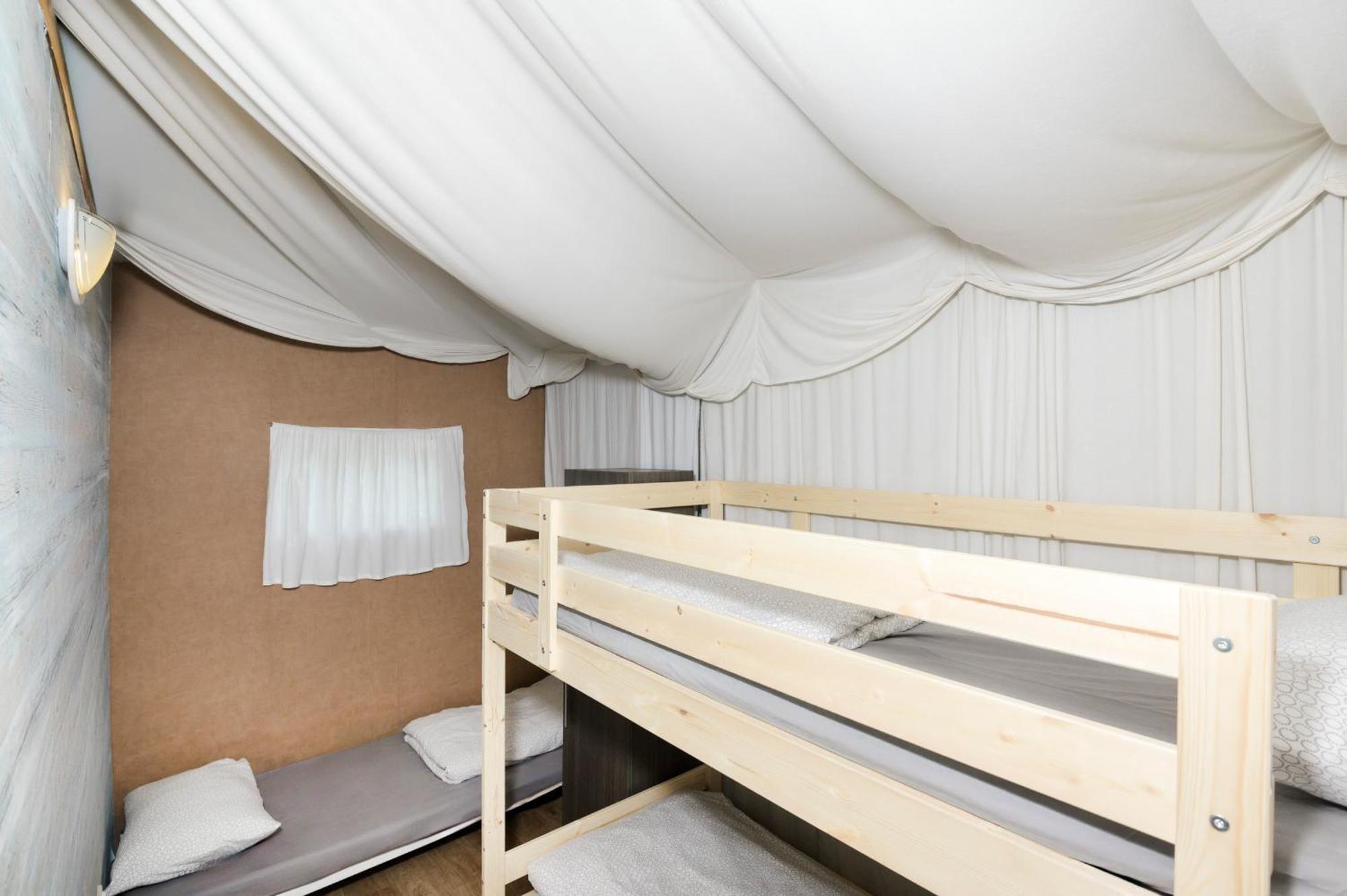 Camping 2000 Januv Dul Ngoại thất bức ảnh